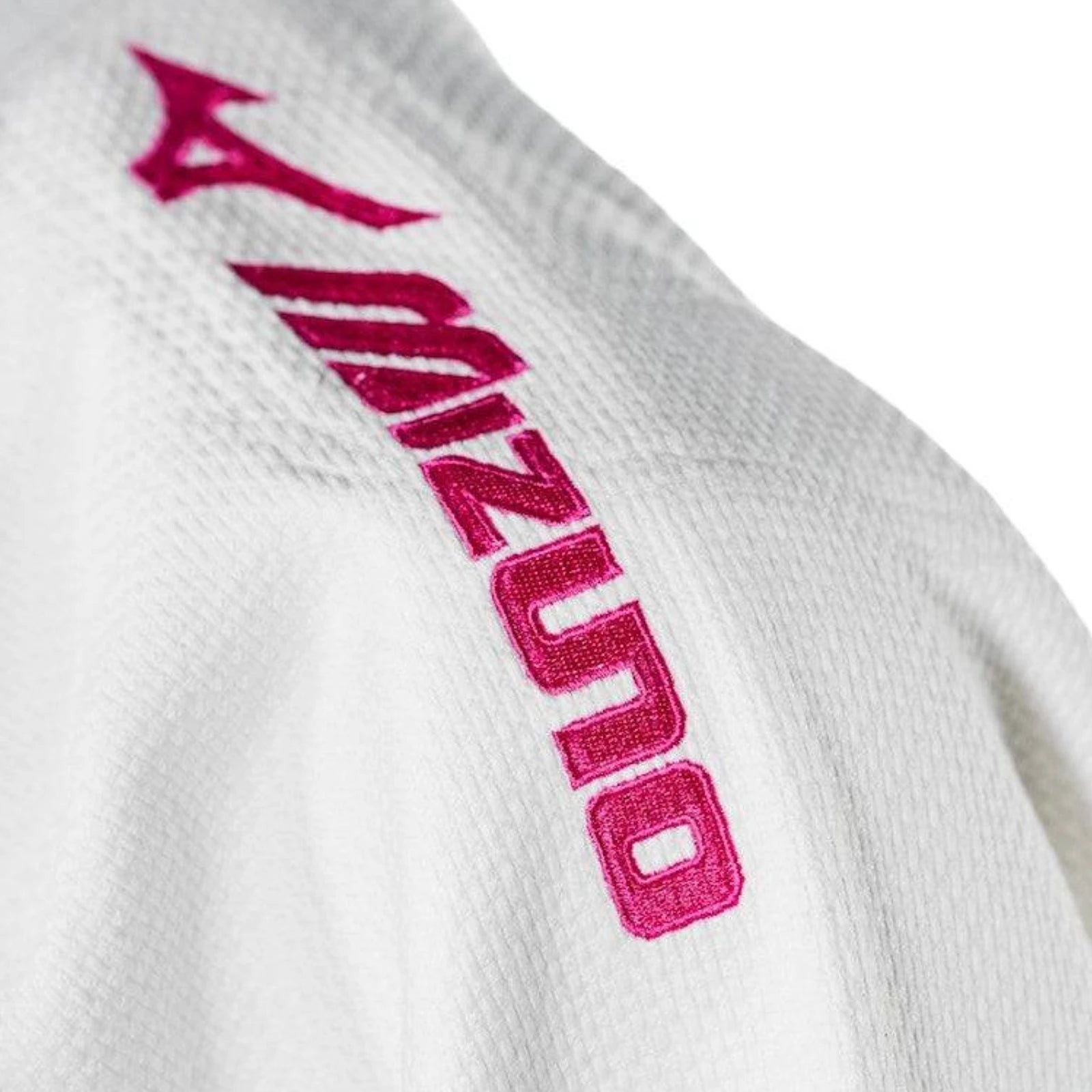 Mizuno Keiko White Pink Embroidery Pakken